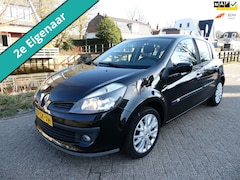 Renault Clio - 1.4-16V Dynamique Luxe 5-deurs Airco 145.000km Historie