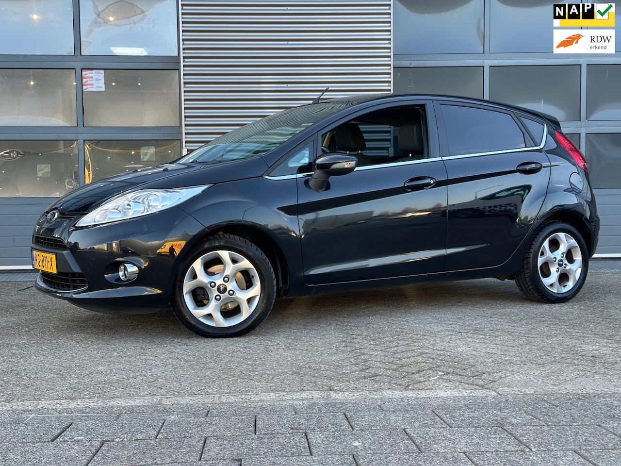 Ford Fiesta - 1.25 Ghia | Climate | NAP | APK - AutoWereld.nl