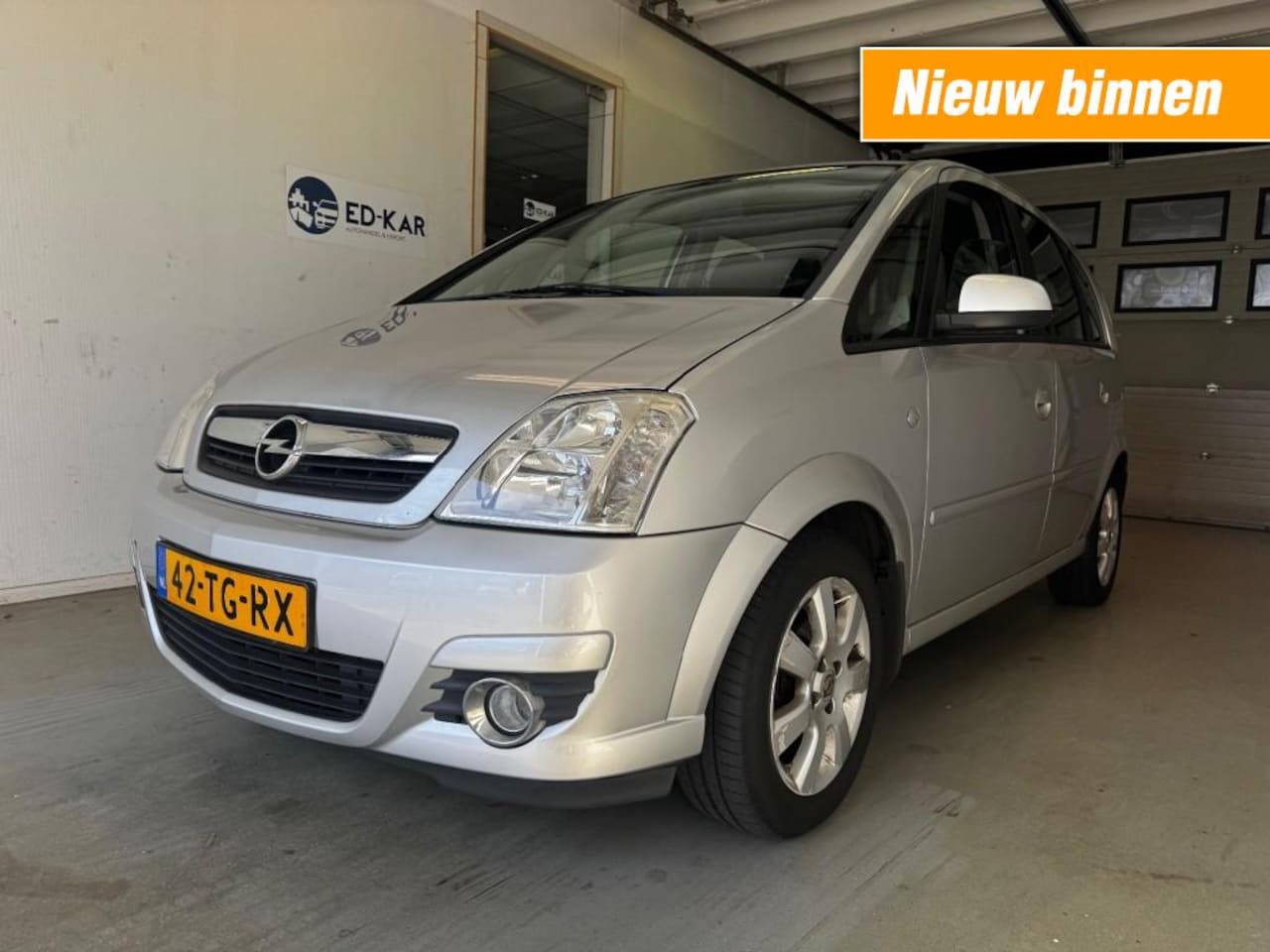 Opel Meriva - 1.6-16V Cosmo AIRCO HOOGINSTAP GOEDE AUTO NAP APK 9-2025 - AutoWereld.nl