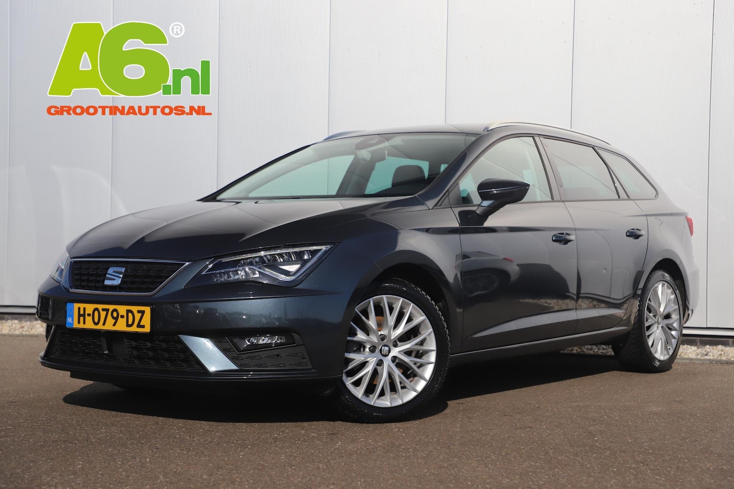 Seat Leon ST - 1.5 TSI Style Ultimate Edition 150PK Automaat Virtual Full LED 17 inch LMV Half Leder Stoe - AutoWereld.nl