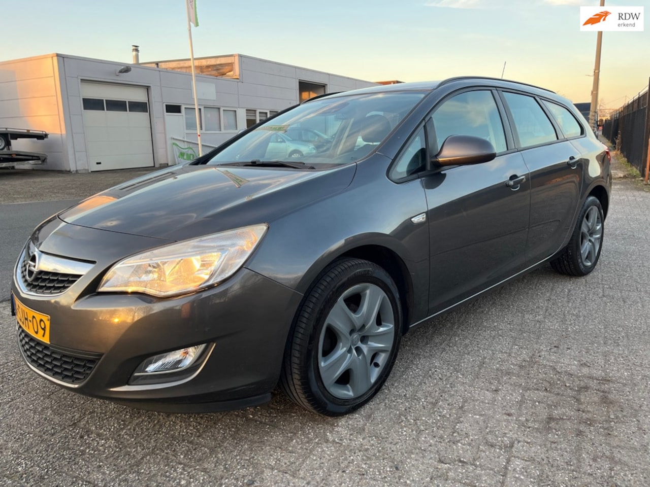 Opel Astra Sports Tourer - 1.4 Edition 1.4 Edition - AutoWereld.nl