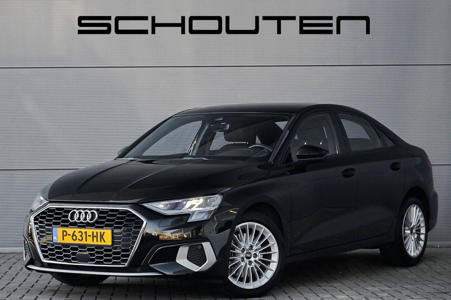 Audi A3 Limousine - 30 TFSI Advanced CarPlay Stoelverw ACC MMI Navi Plus - AutoWereld.nl