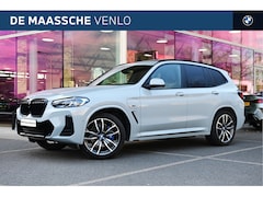 BMW X3 - xDrive30e High Executive M Sport Automaat / Panoramadak / Trekhaak / Sportstoelen / Stoelv