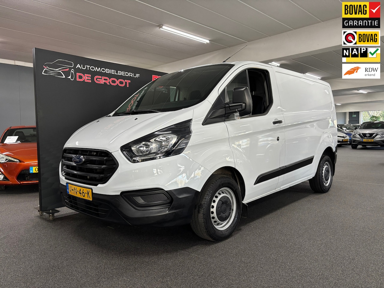 Ford Transit Custom - 280 2.0 TDCI L1H1 Ambiente / NL-auto met NAP, Trekhaak - AutoWereld.nl