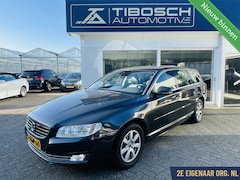 Volvo V70 - 1.6 T4 Momentum volledig dealer-OH LEDER+VERWARMD