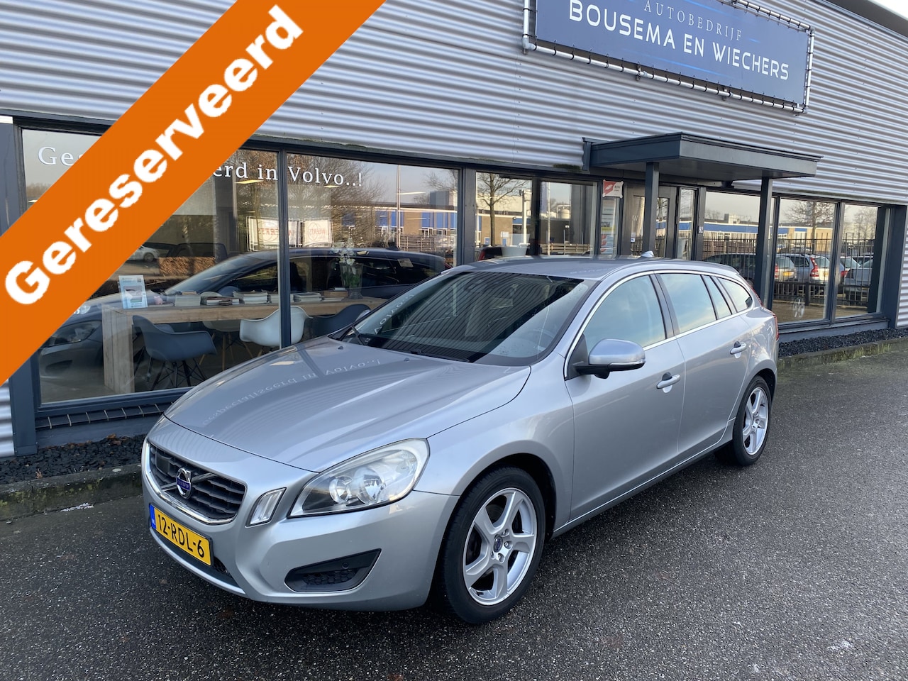 Volvo V60 - 1.6 T4 Momentum Lees tekst! - AutoWereld.nl