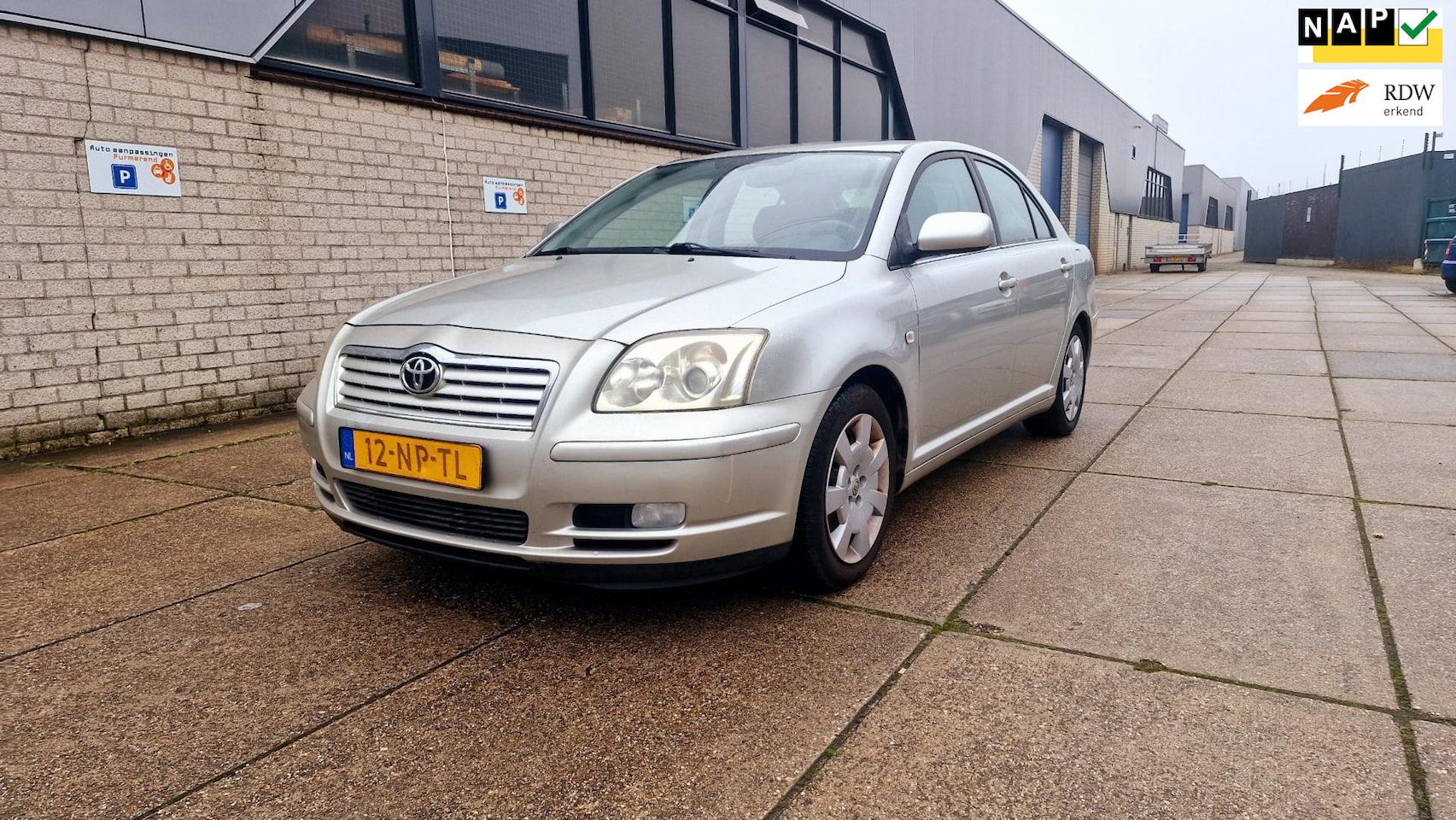 Toyota Avensis - 2.0 VVTi Linea Sol 2.0 VVTi Linea Sol - AutoWereld.nl