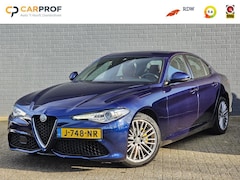 Alfa Romeo Giulia - 2.0T SUPER / VELOCE INT. EXT. / ZWARTE HEMEL / BTW AUTO