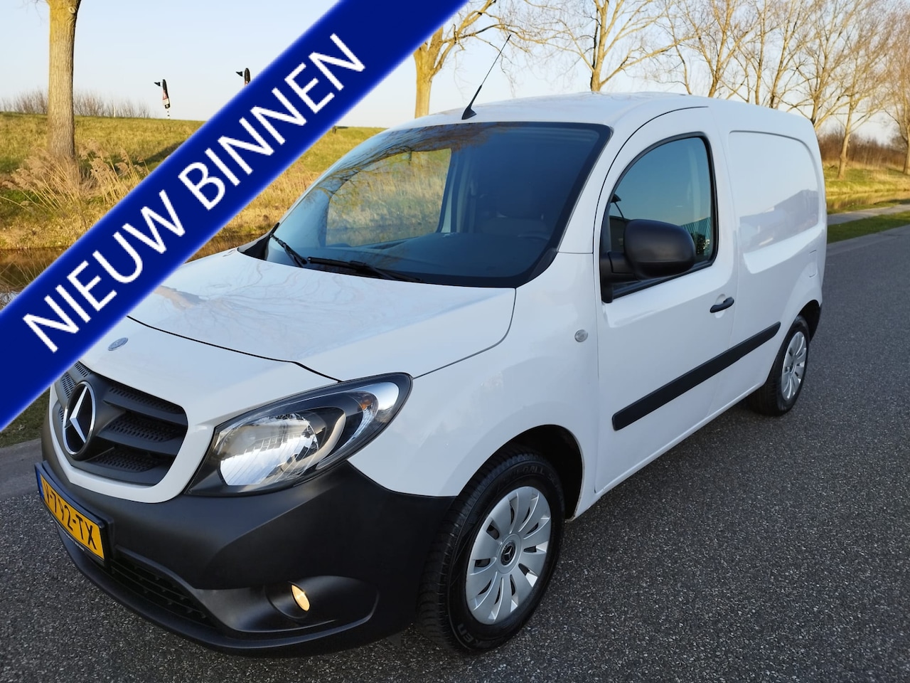 Mercedes-Benz Citan - 108 CDI BlueEFFICIENCY Airco ** Cruise ** NAVI ** - AutoWereld.nl