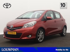 Toyota Yaris - 1.3 VVT-i Dynamic | Navigatie | Camera | LM Velgen |