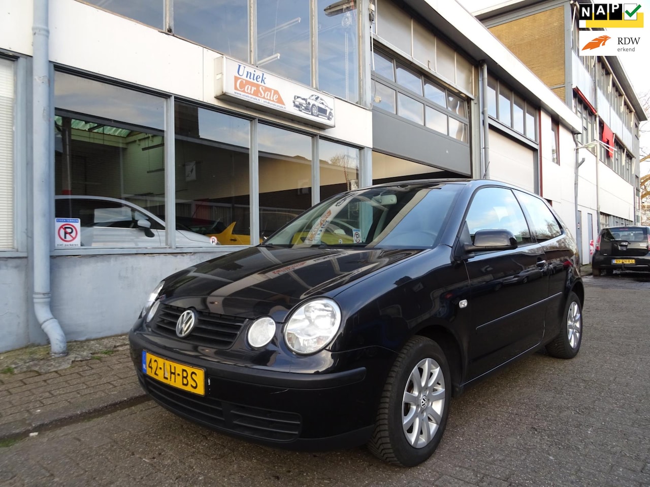 Volkswagen Polo - 1.2-12V Comfortline 1.2-12V Comfortline - AutoWereld.nl