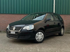 Volkswagen Polo - 1.4-16V Optive