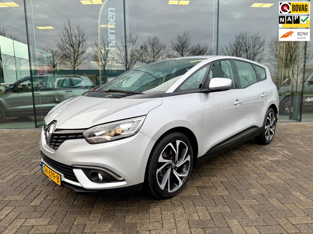 Renault Grand Scénic - 1.3 TCe 7-persoons Life, Camera, 20 inch, NAP - AutoWereld.nl