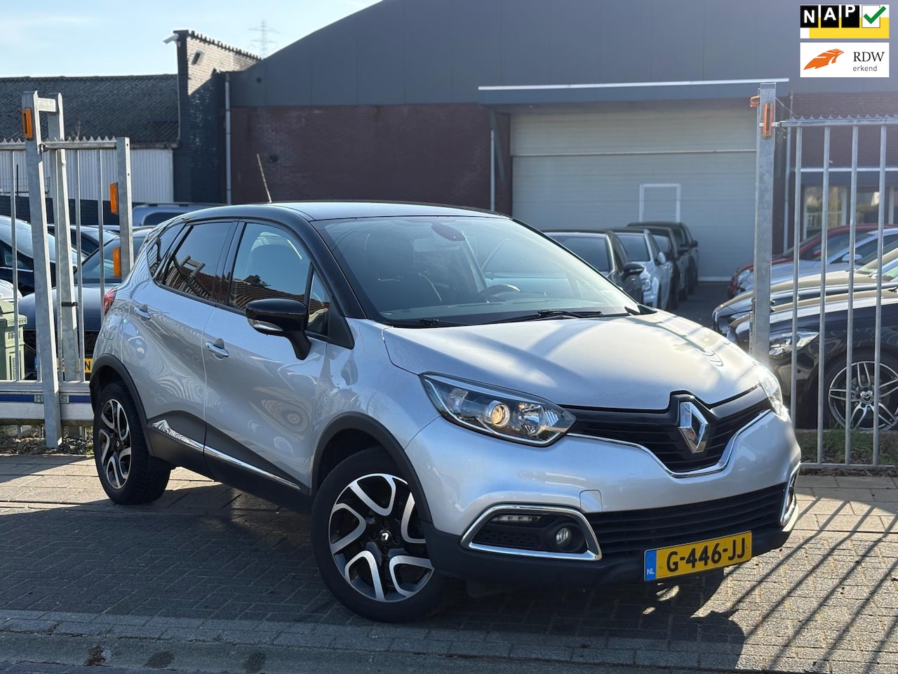 Renault Captur - 0.9 TCe Dynamique | navigatie | 17” LMV | Cruise control | keyless entry | Stoelverwarming - AutoWereld.nl