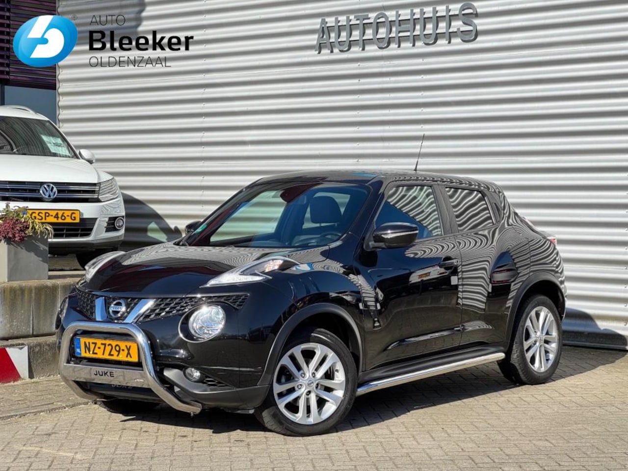 Nissan Juke - 1.2 DIG-T Connect Ed Airco Cruise Navi Camera - AutoWereld.nl