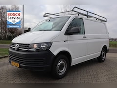 Volkswagen Transporter - L1H1 26 2.0 TDI 84PK met Imperiaal, haak, airco