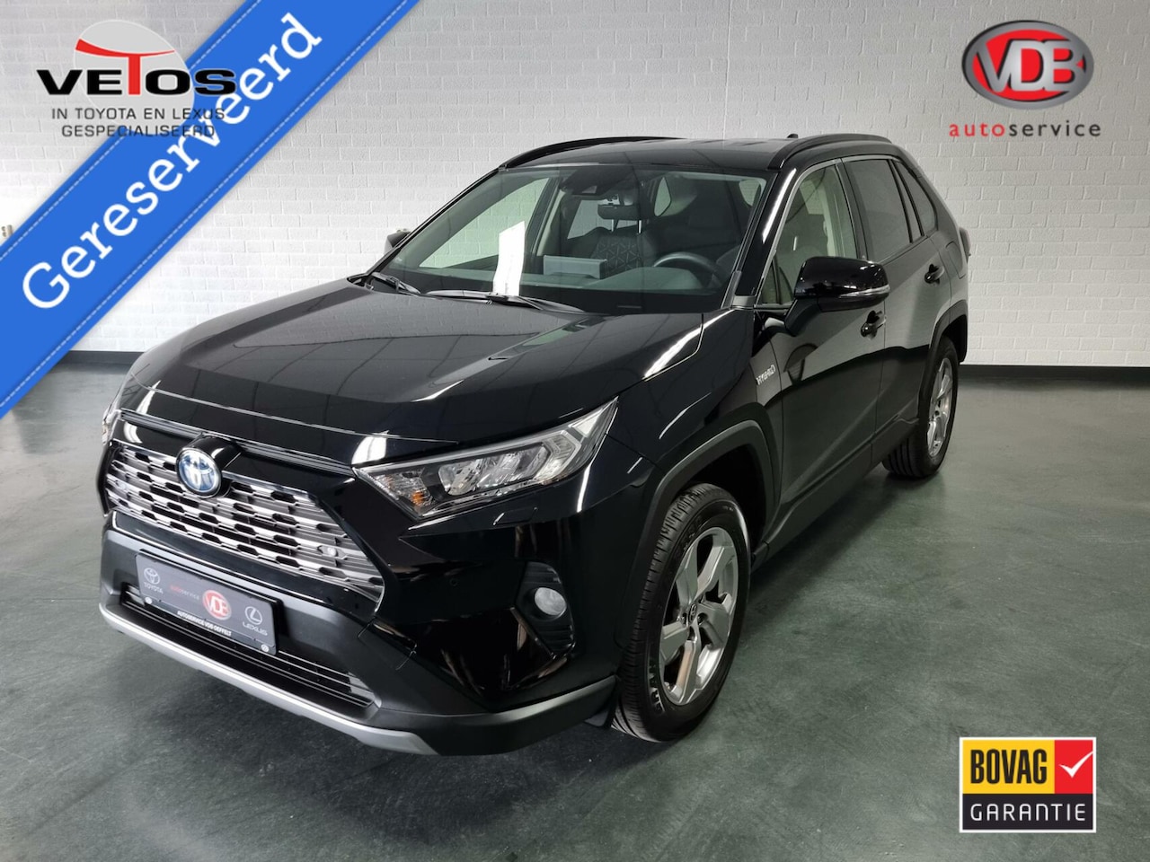 Toyota RAV4 - 2.5 Hybrid AWD Team-D / PDC / BSM / Trekhaak afneembaar - AutoWereld.nl