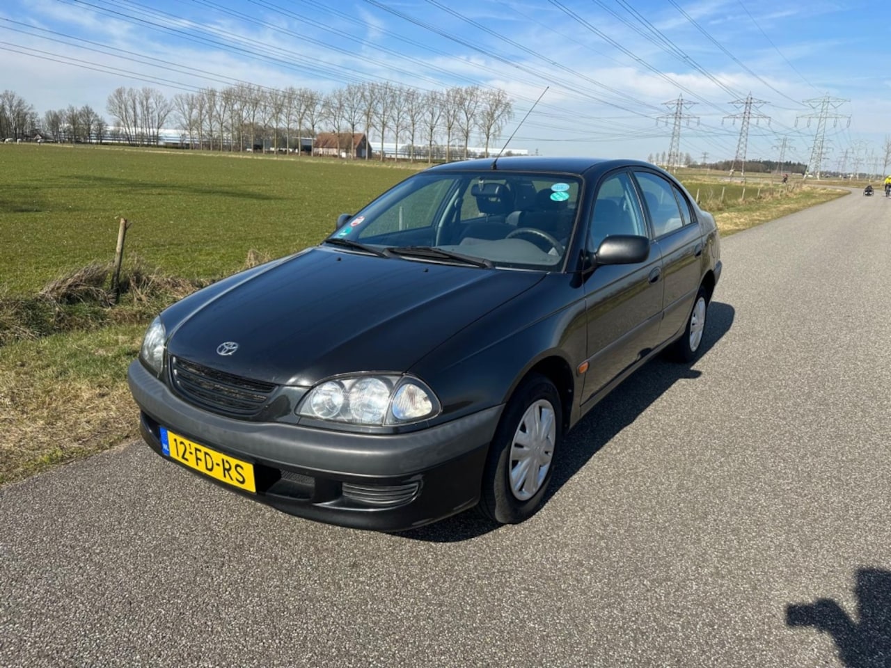 Toyota Avensis - 1.6 Terra 1.6 Terra - AutoWereld.nl