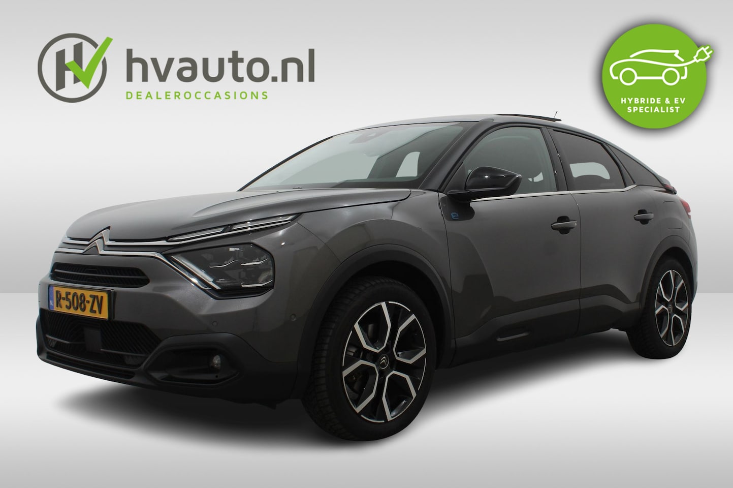 Citroën Ë-C4 - 50 KWH 136PK SHINE PACK BUSINESS 3-FASE | Panoramadak | Leer Ambiance Hype Black - AutoWereld.nl