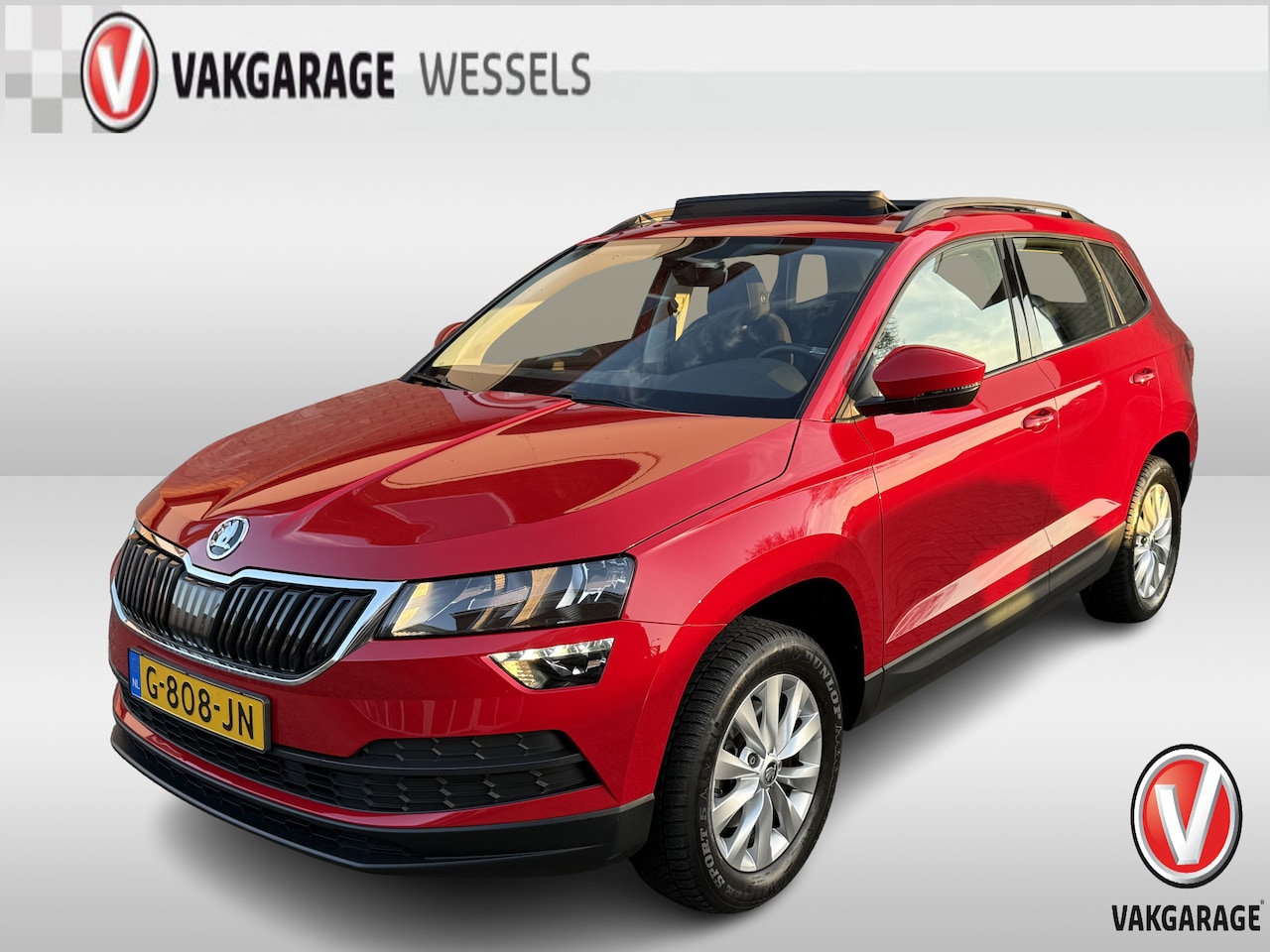 Skoda Karoq - 1.5 TSI ACT Ambition | Metallic Velvet | Clima | Panoramadak | - AutoWereld.nl