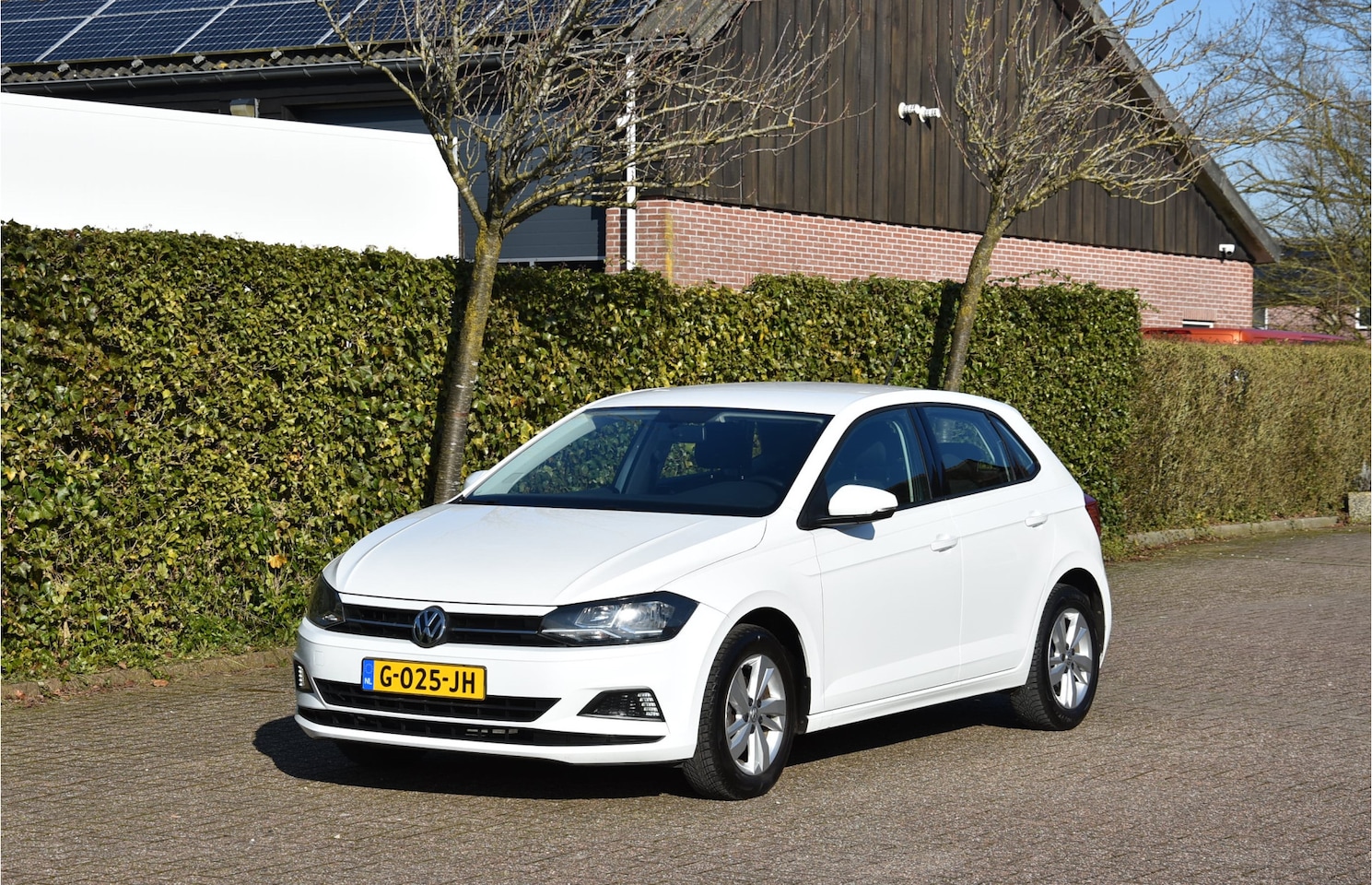 Volkswagen Polo - 1.0 TSI 96 PK Carplay stoelverw. Mf.stuur Garantie Comfortline bluemotion - AutoWereld.nl