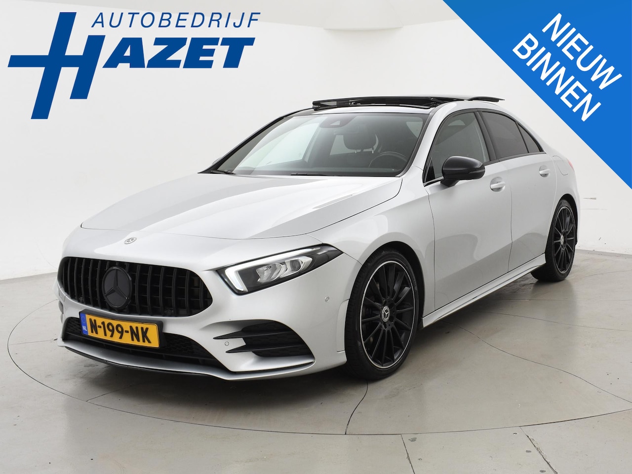 Mercedes-Benz A-klasse - 200 AMG SPORT SEDAN + SFEERVERLICHTING | PANORAMA | 19 INCH | CARPLAY | MBUX - AutoWereld.nl