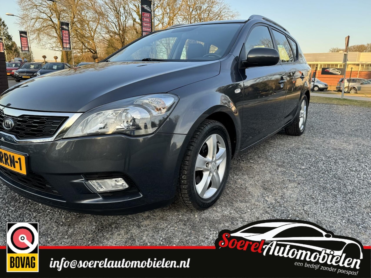 Kia Cee'd Sporty Wagon - 1.4 CVVT Navigator Plus Pack 1.4 CVVT Navigator Plus Pack - AutoWereld.nl