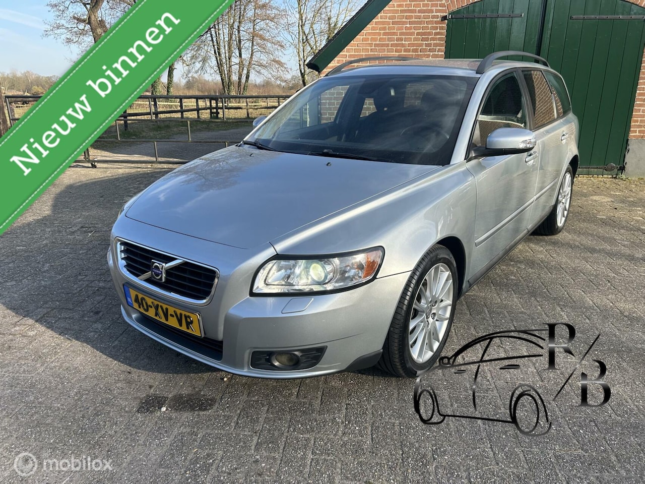 Volvo V50 - 2.0 Edition II AIRCO/CRUISE/STOEL VERW/TREKHAAK/APK - AutoWereld.nl