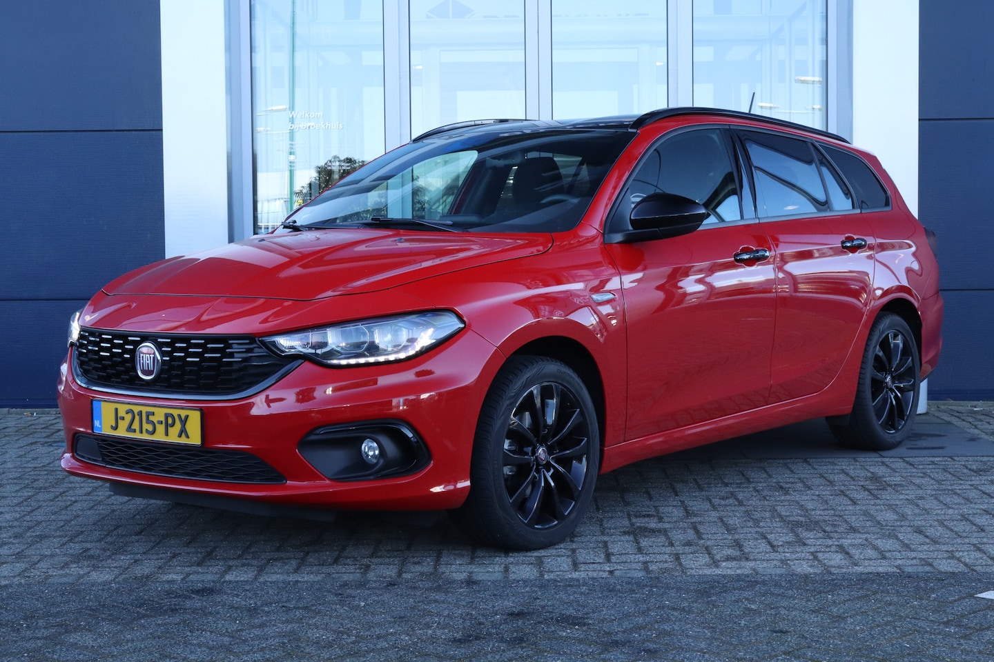 Fiat Tipo Stationwagon - 1.6 MultiJet S-Design | ACC | Trekhaak | Stoelverwarming | Camera | Navi | Carplay | Xenon - AutoWereld.nl