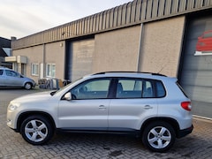 Volkswagen Tiguan - 1.4 TSI Comfort&Design turbo + compressor