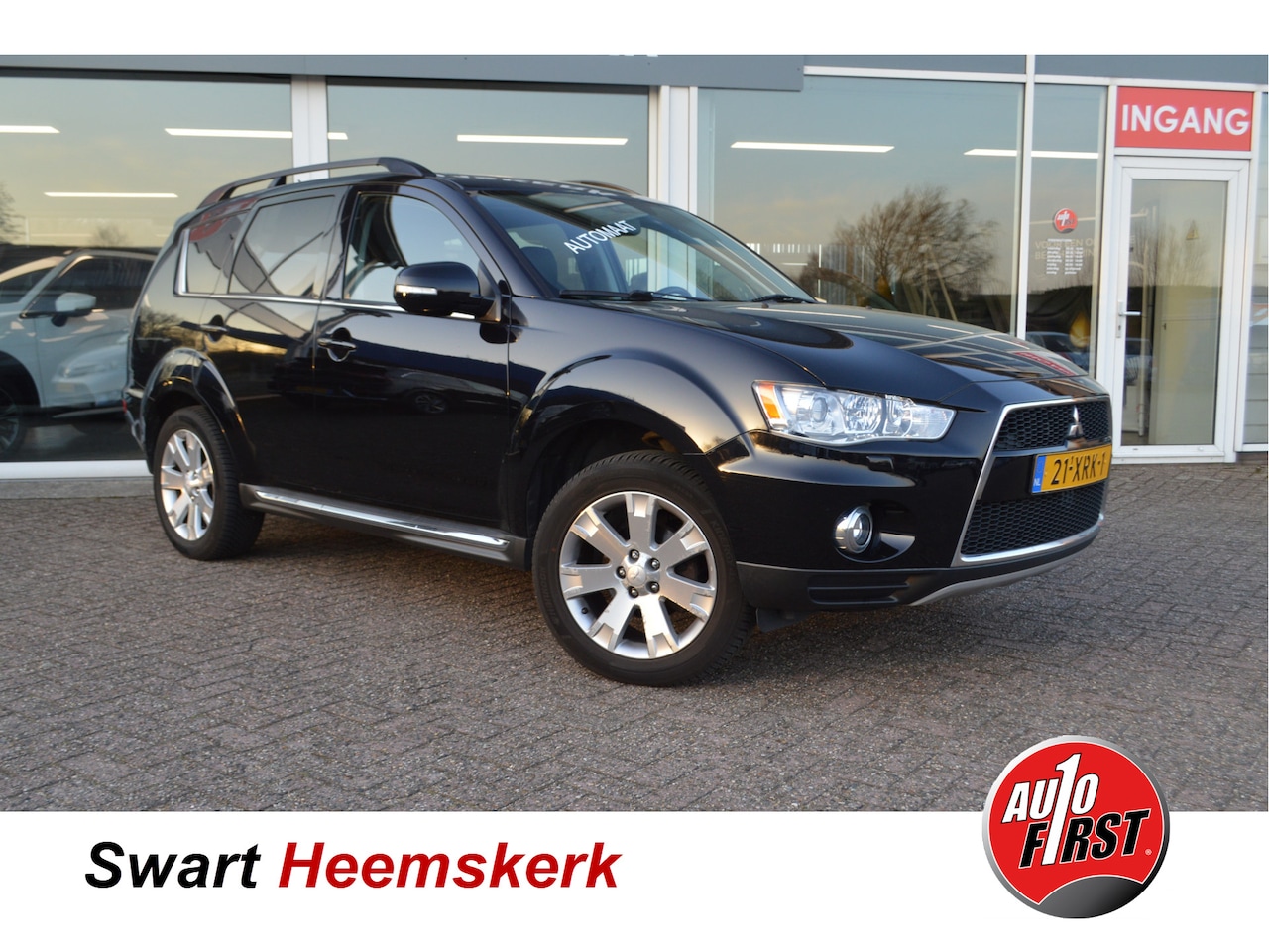 Mitsubishi Outlander - 2.0 Edition Two Automaat | Trekh | 4Season band | Open dak | Volleer - AutoWereld.nl