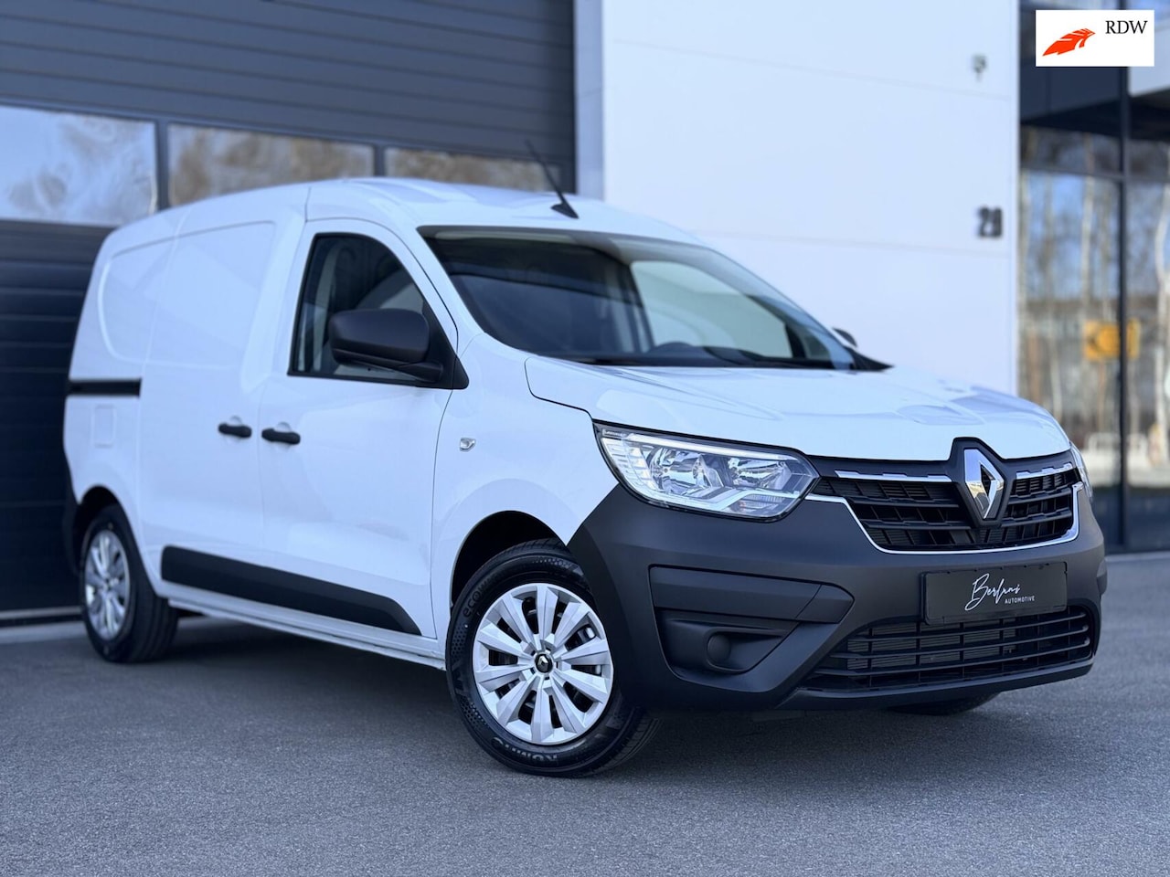 Renault Express - 1.5 dCi 95 Comfort NIEUW|BTWer|L1H1|AIRCO - AutoWereld.nl