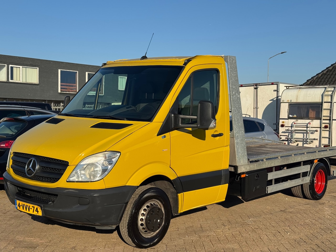 Mercedes-Benz Sprinter - 519 3.0 CDI 366 Automaat Oprijwagen - AutoWereld.nl