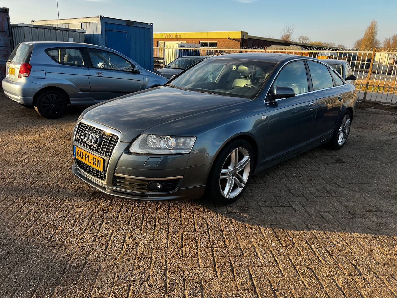 Audi A6 Limousine - 3.2 FSI quattro Pro Line - AutoWereld.nl