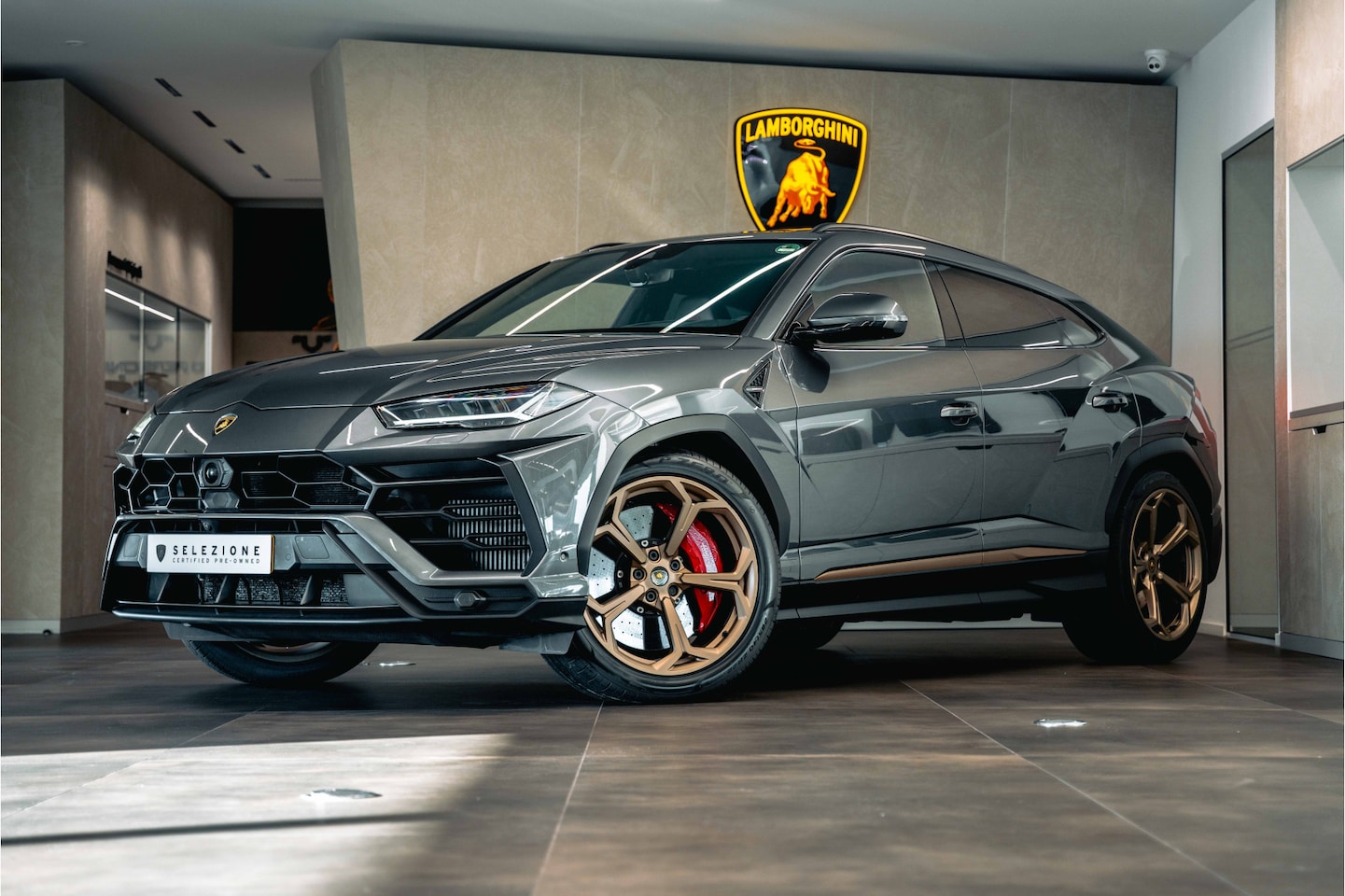 Lamborghini Urus - Carbon I B&O - AutoWereld.nl