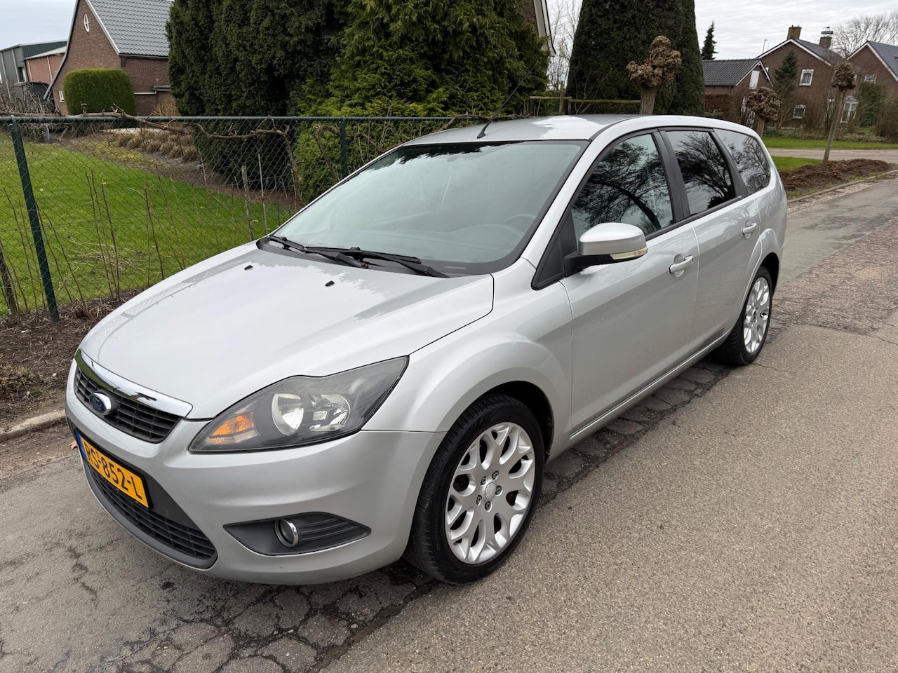 Ford Focus Wagon - 1.6 Titanium 1.6 Titanium - AutoWereld.nl