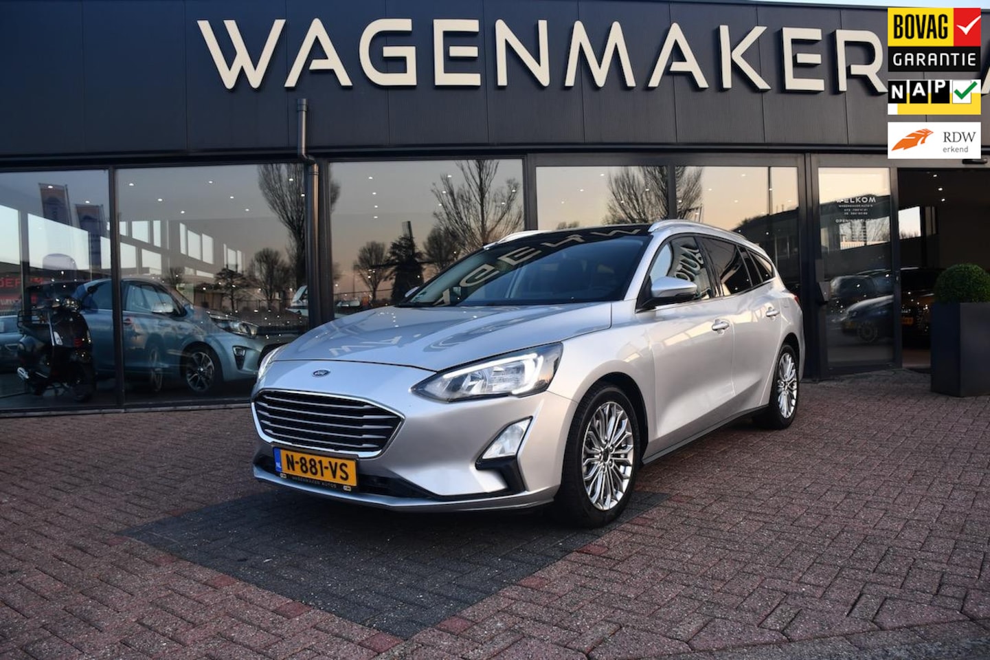 Ford Focus Wagon - 1.0 EcoBoost Titanium X Business AUT|PANO| - AutoWereld.nl