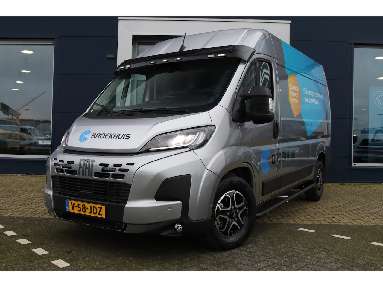 Fiat Ducato - 2.2 MultiJet 180pk S&S L2H2 3.5t Heavy | FULL OPTION | Side bars + LED | Zonneklep + LED | - AutoWereld.nl