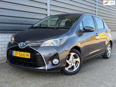 Toyota Yaris - 1.5 Hybrid Aspiration Bi-Tone Navi Camera Cruise