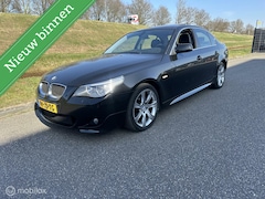 BMW 5-serie - 523i High Executive lees tekst