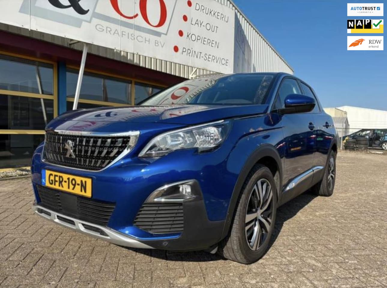 Peugeot 3008 - 1.2 PureTech Allure AUTOMAAT - AutoWereld.nl