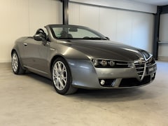 Alfa Romeo Spider - 2.2 JTS Exclusive (Clima / Leder / Cruise)