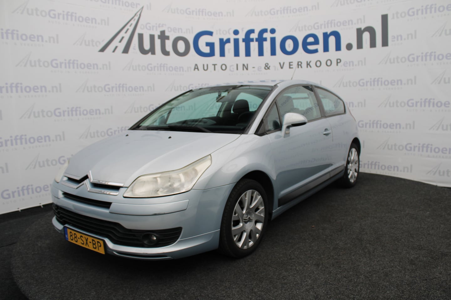 Citroën C4 Coupé - 1.6-16V VTR+ nette hatchback met trekhaak - AutoWereld.nl