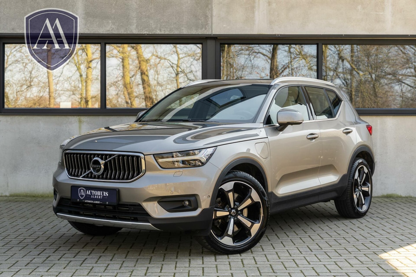 Volvo XC40 - 1.5 T5 Recharge Inscription Pano 360c H&K ACC 20´ - AutoWereld.nl