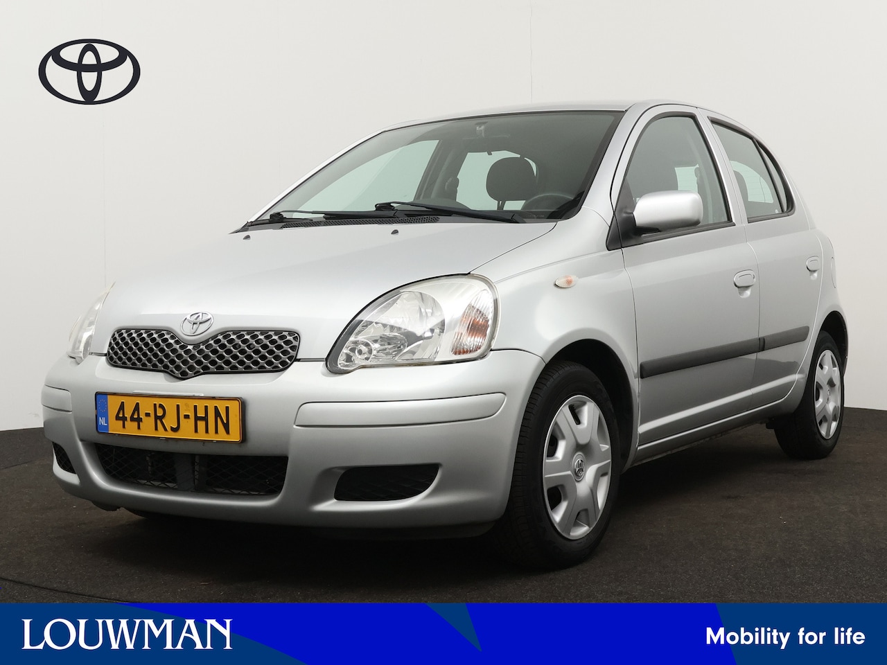 Toyota Yaris - 1.3 VVT-i Sol | Airco | Automaat | Trekhaak | - AutoWereld.nl