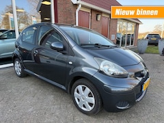 Toyota Aygo - 1.0-12V COMFORT NAVIGATOR 5-DRS IN PERFECTE STAAT