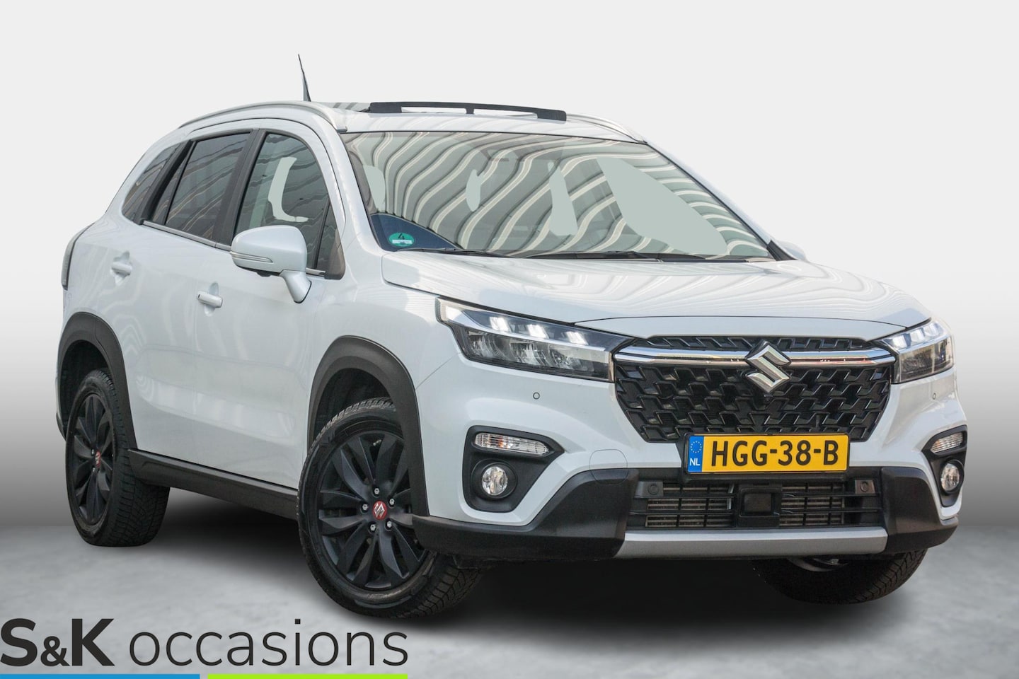 Suzuki S-Cross - 1.4 Hybrid AWD Allgrip Pano Trekhaak - AutoWereld.nl
