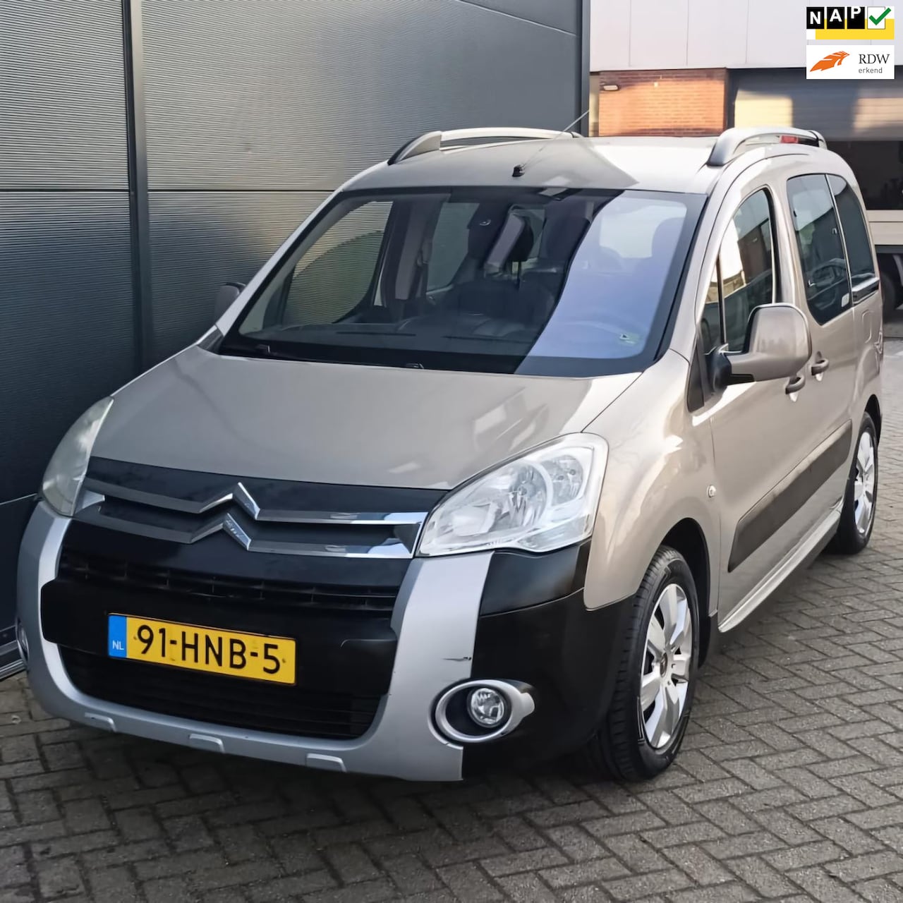 Citroën Berlingo - 1.6 16V XTR Airco Trekhaak Nap - AutoWereld.nl