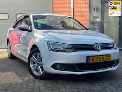 Volkswagen Jetta - 1.4 TSI Hybrid Highline|Airco|Clima|NAP|Dealer onderhouden|APK|Elek.Pakket|BOVAG Erkend