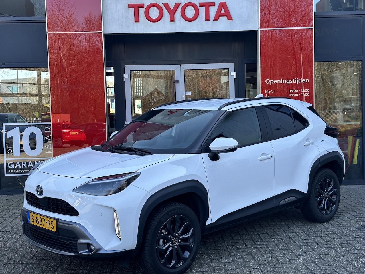 Toyota Yaris Cross - 1.5 HYBRID EXPLORE 4 SEIZOENEN BANDEN STOEL VERW. ADAP CRUISE CONTROL - AutoWereld.nl